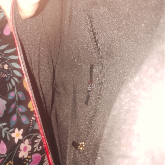 ♥️ NWOT Womens JNB Vintage 80s Style Large Red Envelope Style Crossbody Purse - Picture 4 of 4